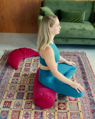 Half moon yoga / meditation cushion