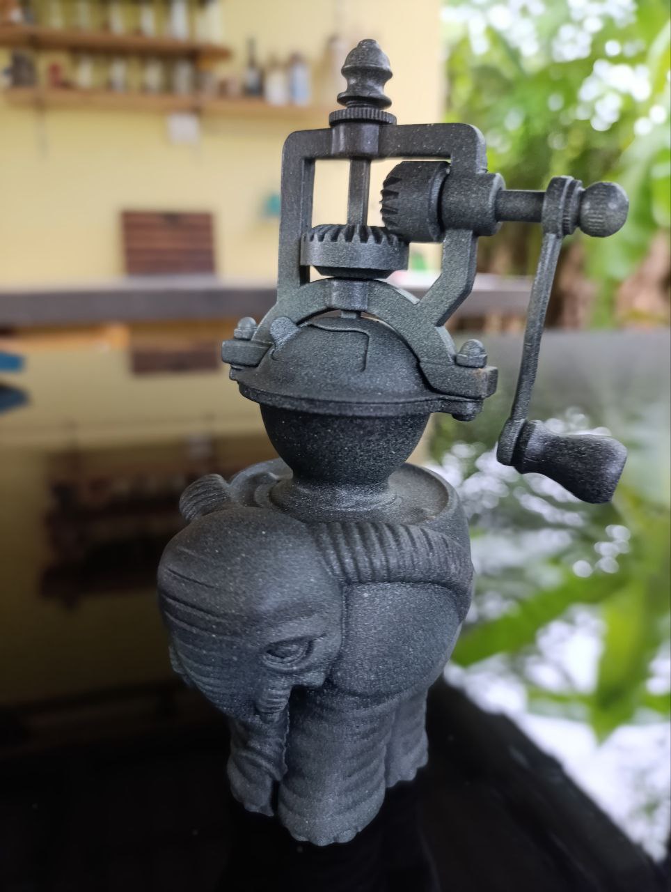 Original pepper grinder