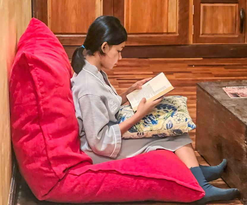 Large red sitting cushion