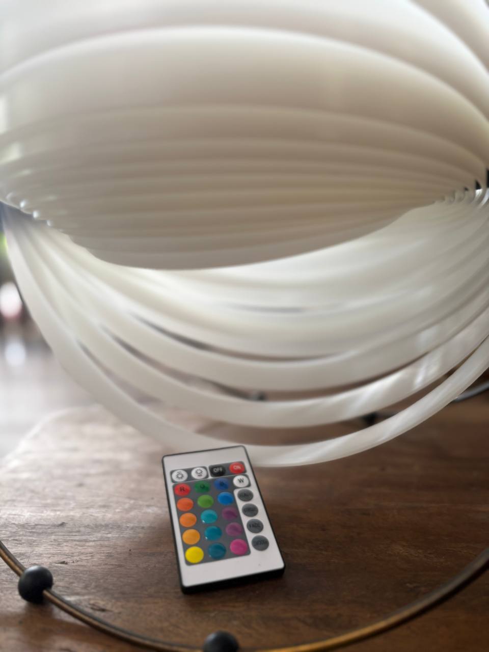 Shell flexible lamp